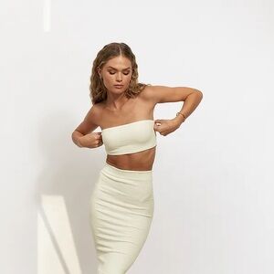 Hanna Schoenberg jersey top